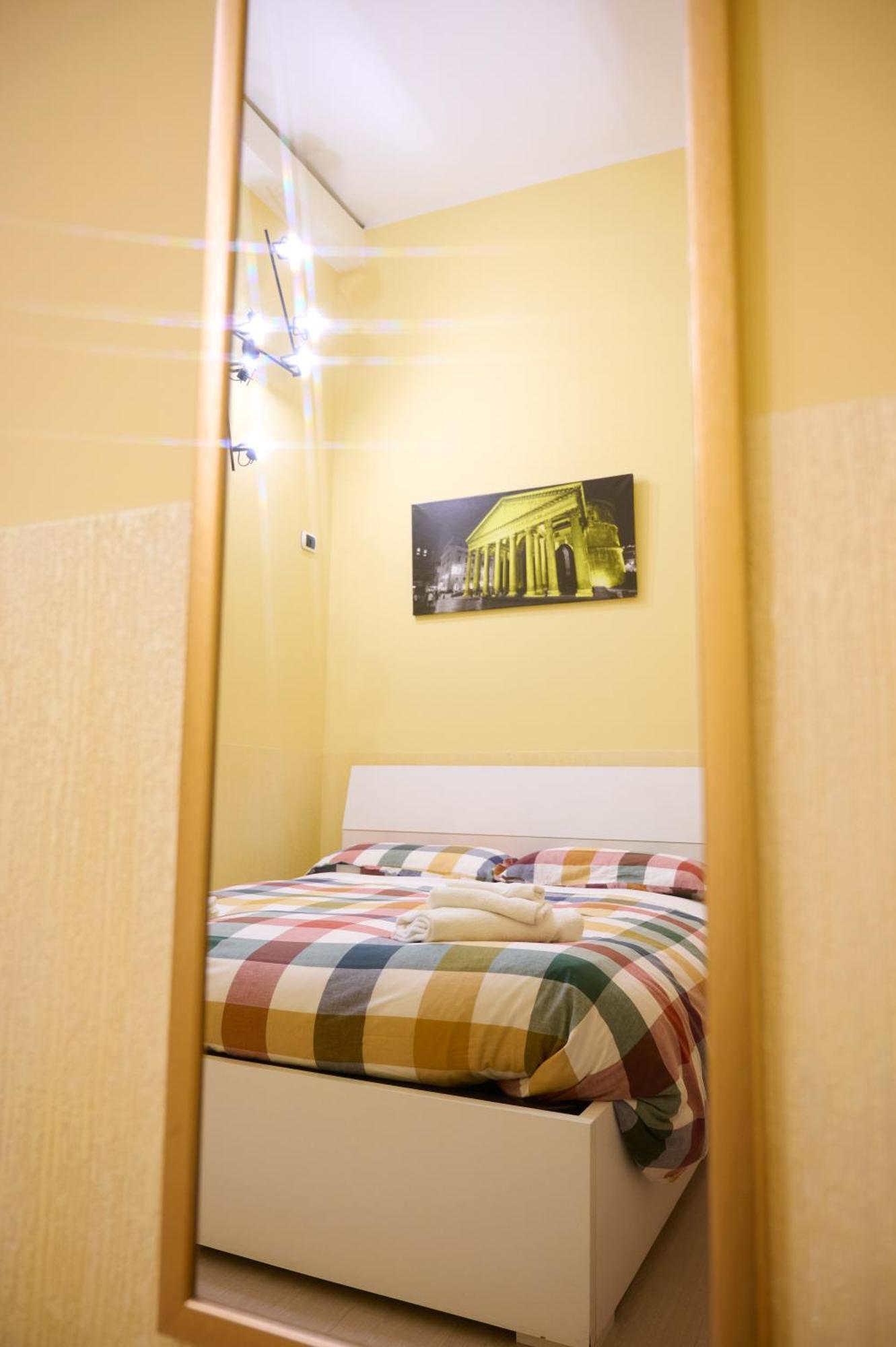 On The Rainbow B&B ローマ エクステリア 写真