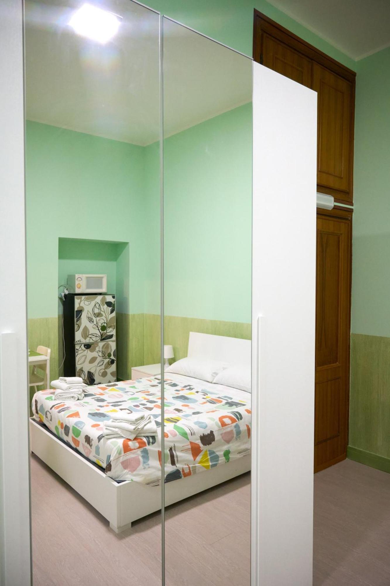 On The Rainbow B&B ローマ エクステリア 写真